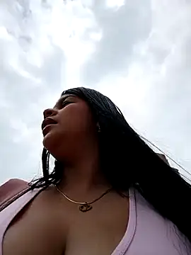 Snapshot of Layla-daring chatting on February 22, 2026, 5:44 pm Layla-daring online show from February 22, 2026, 5:44 pm