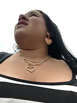 Snapshot of Kendra-daring chatting on February 22, 2026, 5:44 pm Kendra-daring online show from February 22, 2026, 5:44 pm