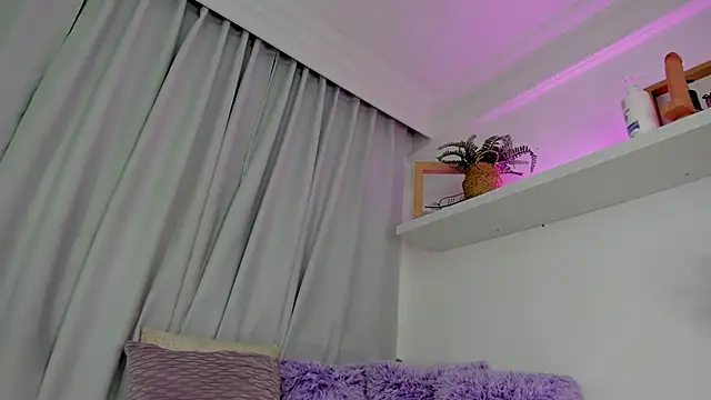 Snapshot of pucca7 chatting on April 8, 2026, 11:43 am pucca7 online show from April 8, 2026, 11:43 am