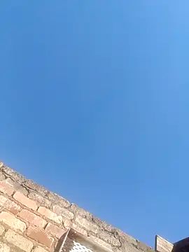 Eezxxx online show from February 19, 2026, 7:15 am