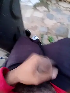 Eezxxx online show from February 20, 2026, 3:47 am