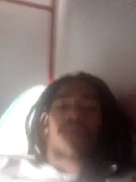 Eezxxx online show from April 11, 2026, 8:02 pm