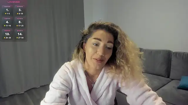 rossana doll online show from January 14, 2026, 7:03 am