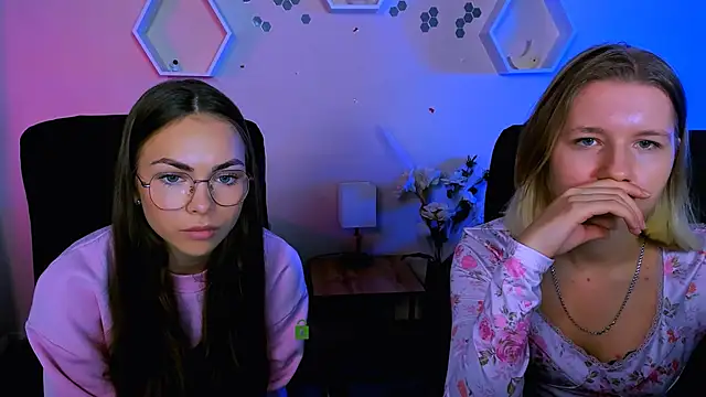 misa angel online show from November 23, 2025, 10:15 am