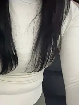 Snapshot of mitao_xx chatting on February 13, 2026, 8:21 am mitao xx online show from February 13, 2026, 8:21 am