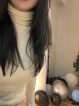 Snapshot of mitao_xx chatting on February 19, 2026, 12:34 pm mitao xx online show from February 19, 2026, 12:34 pm