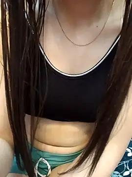 Noraaaax online show from May 1, 2026, 8:52 am