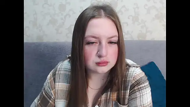 GirlPlayer online show from November 25, 2025, 1:27 am