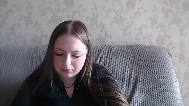 GirlPlayer online show from May 26, 2026, 9:27 am