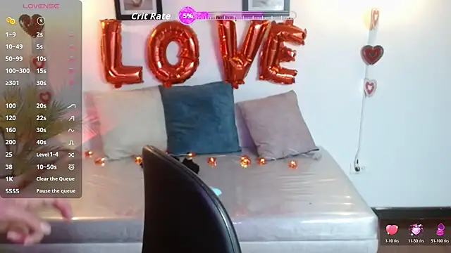 Juliana  lx online show from February 12, 2026, 1:39 pm