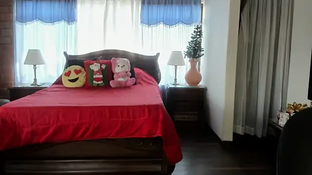 Charlotte-Willson online show from December 20, 2025, 4:58 pm