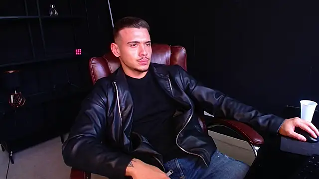 ElijahThorne online show from February 10, 2026, 12:09 pm