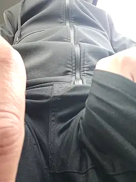 Snapshot of Sebgeneve chatting on February 9, 2026, 2:10 pm Sebgeneve online show from February 9, 2026, 2:10 pm