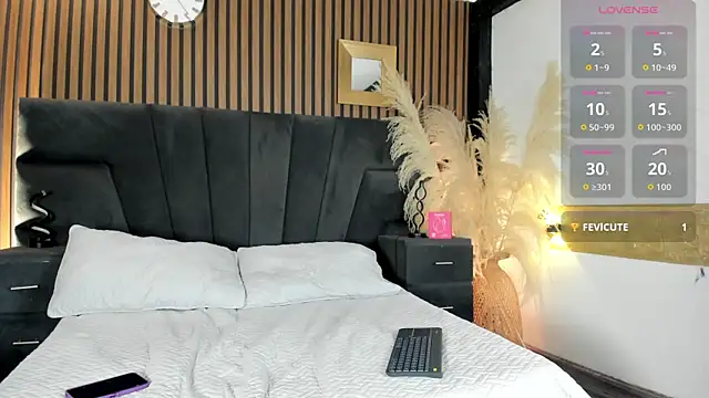 RenataMason online show from February 11, 2026, 10:53 am