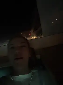 valeryfox   online show from January 10, 2026, 11:53 pm