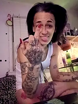 Snapshot of chaoticluvbug chatting on February 8, 2026, 1:42 am chaoticluvbug online show from February 8, 2026, 1:42 am