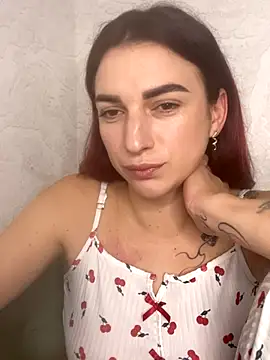 Snapshot of Sabrinakis chatting on November 22, 2025, 11:37 pm Sabrinakis online show from November 22, 2025, 11:37 pm