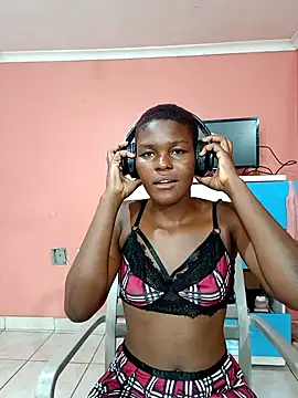 VirginPrincess06 online show from December 3, 2025, 7:34 pm