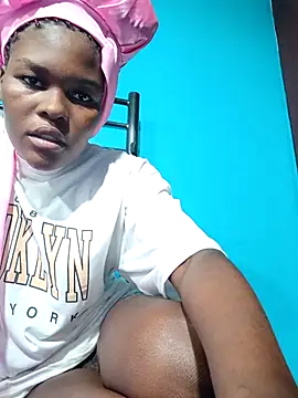 VirginPrincess06 online show from February 25, 2026, 2:05 pm