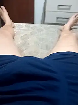 Snapshot of 19_loiro chatting on November 21, 2025, 1:04 am 19 loiro online show from November 21, 2025, 1:04 am