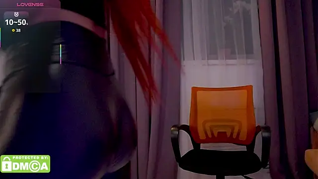 caty cuddly online show from April 7, 2026, 9:37 pm