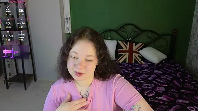 Snapshot of Vlada_vv chatting on May 6, 2026, 5:35 am Vlada vv online show from May 6, 2026, 5:35 am