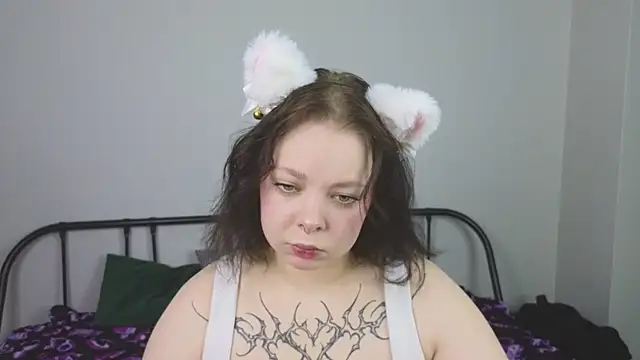 Snapshot of Vlada_vv chatting on May 7, 2026, 5:35 am Vlada vv online show from May 7, 2026, 5:35 am