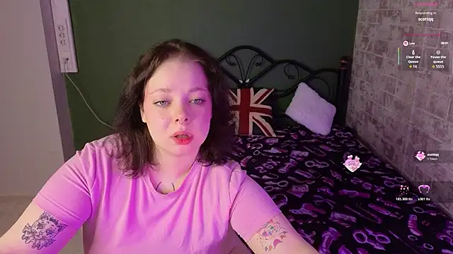 Snapshot of Vlada_vv chatting on May 14, 2026, 4:52 am Vlada vv online show from May 14, 2026, 4:52 am