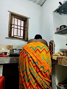 Desicouple1706 online show from January 7, 2026, 12:57 am