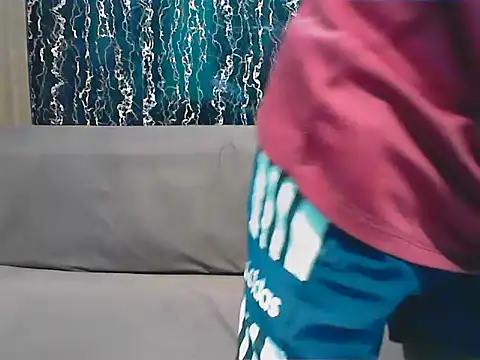 hello baby01 online show from March 25, 2026, 4:46 pm