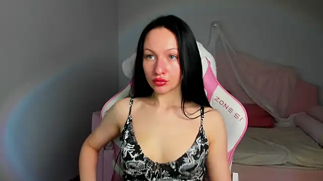 Snapshot of NaomiBlakes chatting on February 13, 2026, 5:25 am NaomiBlakes online show from February 13, 2026, 5:25 am