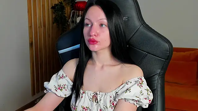 Snapshot of NaomiBlakes chatting on February 20, 2026, 6:48 am NaomiBlakes online show from February 20, 2026, 6:48 am