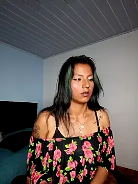 SamathaMay online show from January 5, 2026, 5:27 pm