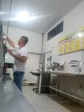 RobertoLuiz84 online show from February 7, 2026, 3:27 pm