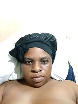 Snapshot of enhle1998 chatting on November 22, 2025, 10:53 pm enhle1998 online show from November 22, 2025, 10:53 pm