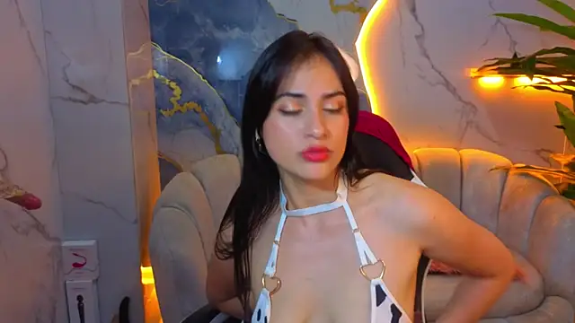 Anny Star Tx online show from April 14, 2026, 8:04 pm