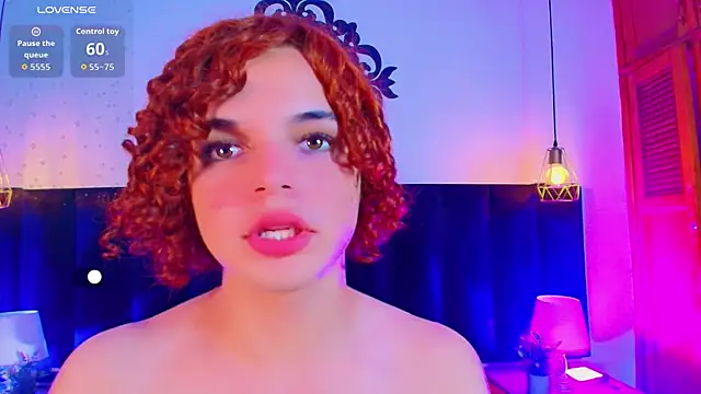 Snapshot of Skyee_angel chatting on May 28, 2026, 8:39 pm Skyee angel online show from May 28, 2026, 8:39 pm