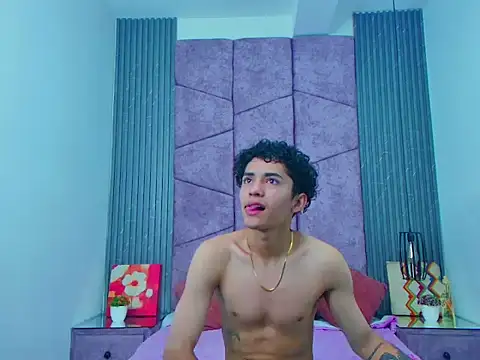 Snapshot of JackCooperr chatting on January 15, 2026, 1:05 pm JackCooperr online show from January 15, 2026, 1:05 pm