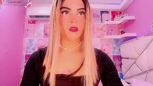 DaleskaSanchez online show from March 5, 2026, 8:38 pm