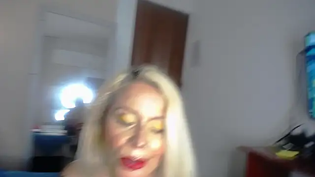 melo deborah online show from February 25, 2026, 8:51 pm