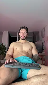 Valenthino Salvatore online show from February 3, 2026, 2:10 am