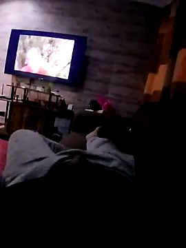 lovedbo online show from December 18, 2025, 8:26 pm