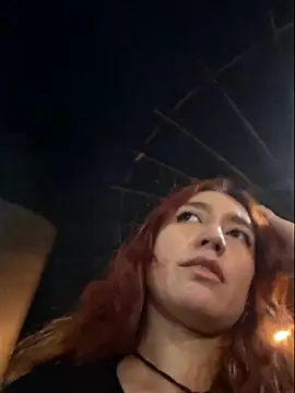 Snapshot of Eveeelyn25 chatting on January 31, 2026, 11:58 pm Eveeelyn25 online show from January 31, 2026, 11:58 pm