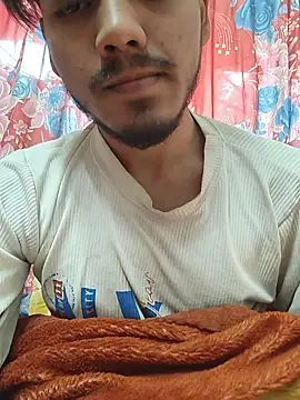 luckyutube online show from December 23, 2025, 2:31 am