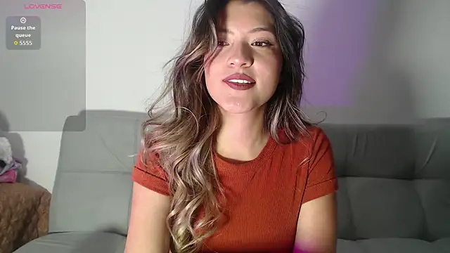 hanna  jones7 online show from January 10, 2026, 12:12 am