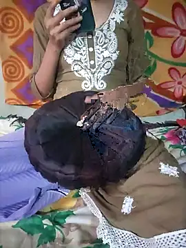 Hot Riya baby online show from November 23, 2025, 3:39 am