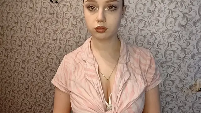 Lilidreamsy online show from January 13, 2026, 9:14 am