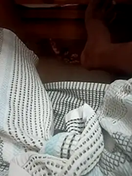 Snapshot of Chatfree27 chatting on November 22, 2025, 1:32 pm Chatfree27 online show from November 22, 2025, 1:32 pm