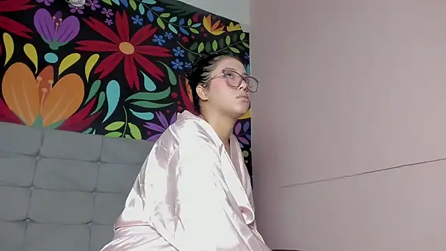 AmberRoses  online show from November 26, 2025, 12:50 pm