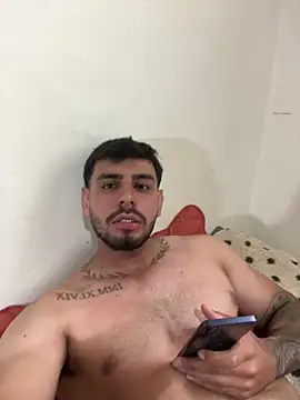 oliverr queen online show from November 25, 2025, 3:34 pm